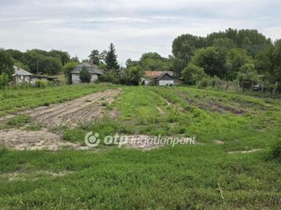 Eladó családi ház Vámospércs