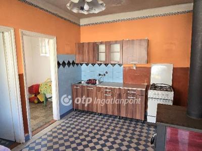 Eladó családi ház Hajdúhadház