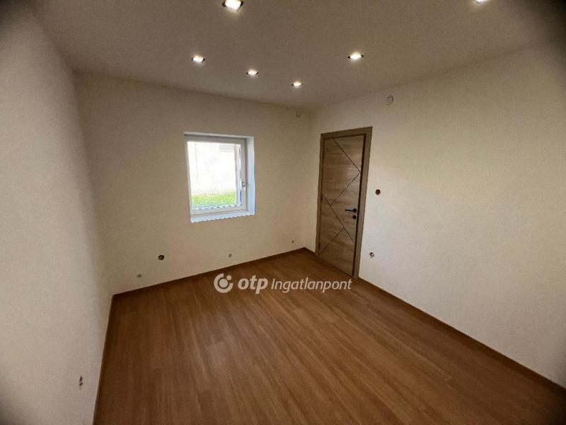 Eladó családi ház Mezőkövesd