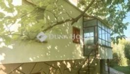 Eladó családi ház Taksony