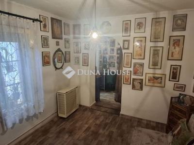 Eladó családi ház Budapest