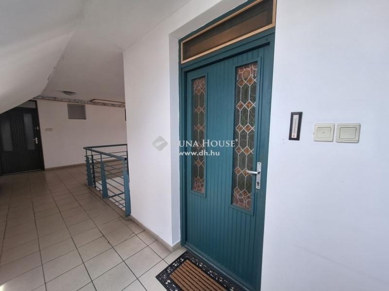 Eladó lakás Harkány