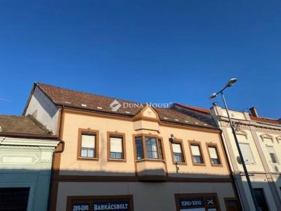 Eladó lakás Siklós