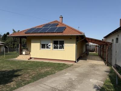 Eladó családi ház Budapest