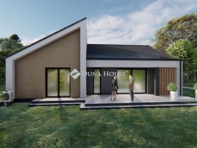 Eladó családi ház Tököl