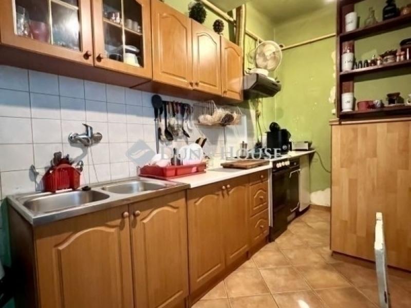 Eladó családi ház Budapest