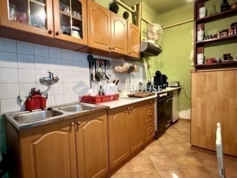 Eladó családi ház Budapest