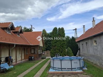 Eladó családi ház Etyek