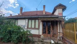 Eladó ház Csongrád