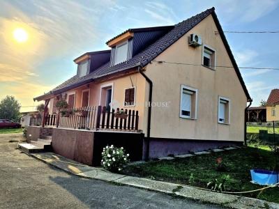 Eladó családi ház Kővágószőlős