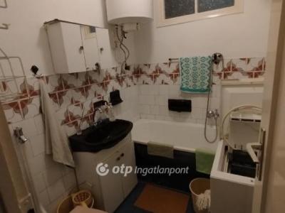 Eladó lakás Pécs