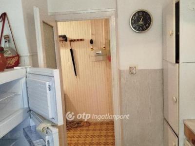 Eladó lakás Pécs