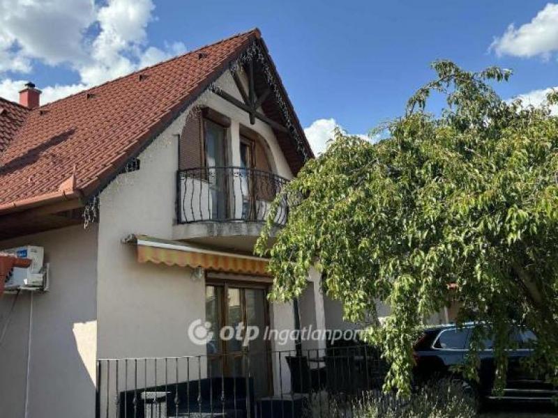 Eladó sorház Hajdúszoboszló