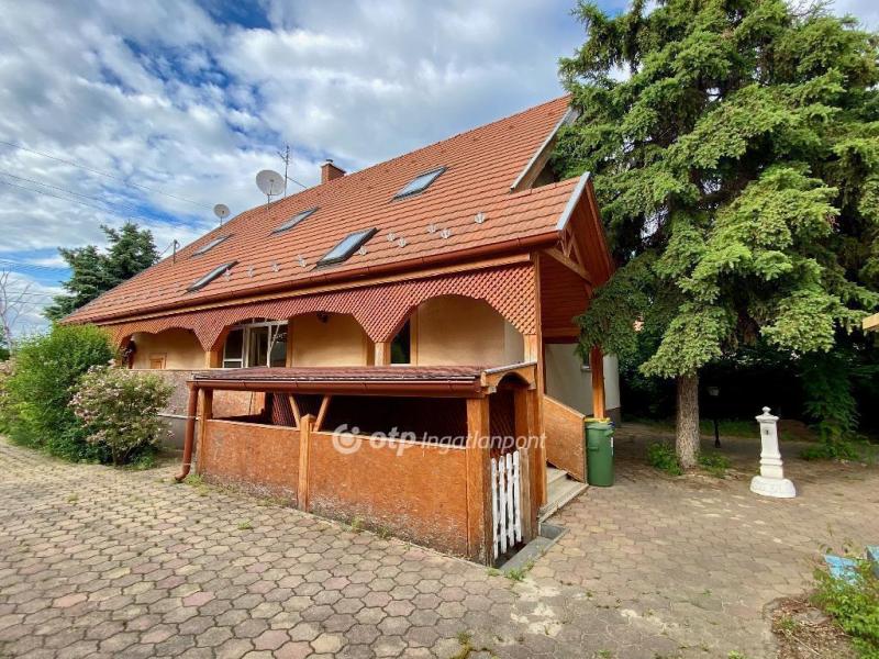 Eladó családi ház Kecskemét