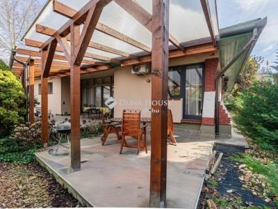 Eladó családi ház Budapest