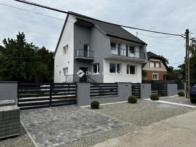 Eladó családi ház Budapest