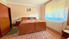 Eladó családi ház Káva