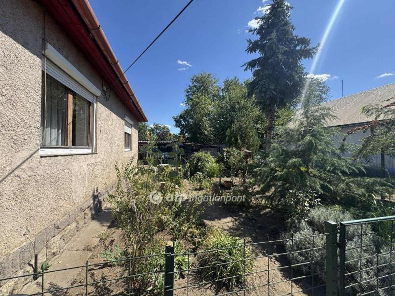 Eladó családi ház Debrecen