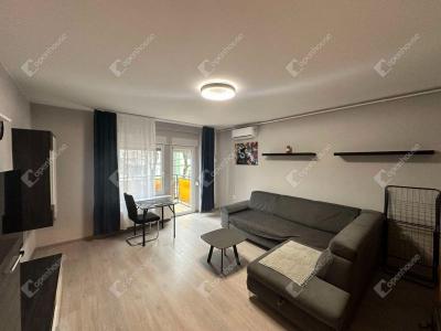 Eladó lakás Balatonalmádi