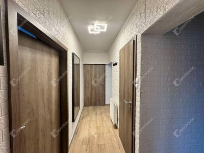 Eladó lakás Balatonalmádi