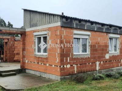 Eladó családi ház Dunaharaszti