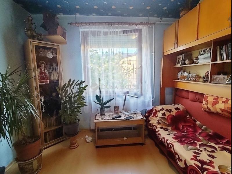 Eladó családi ház Vecsés