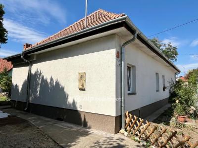 Eladó családi ház Veresegyház