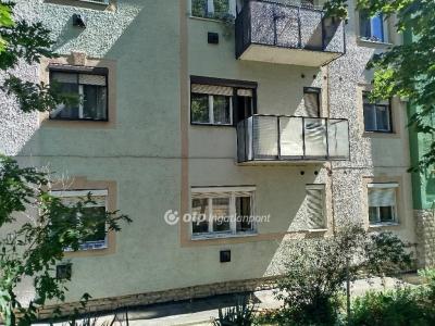 Eladó lakás Pécs