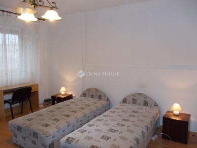 Eladó lakás Pécs