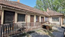 Eladó tanya Albertirsa