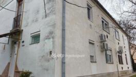 Eladó lakás Mezőhegyes