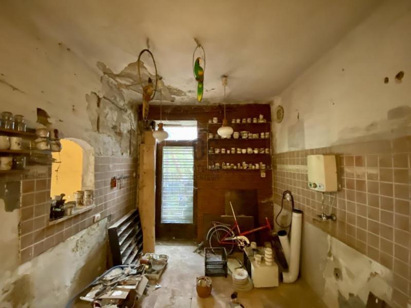 Eladó családi ház Budapest