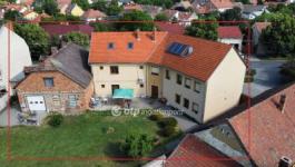 Eladó családi ház Szeged