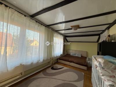 Eladó házrész Vecsés