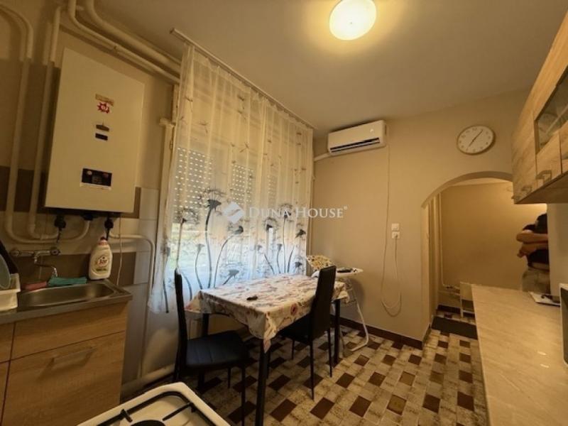 Eladó házrész Vecsés