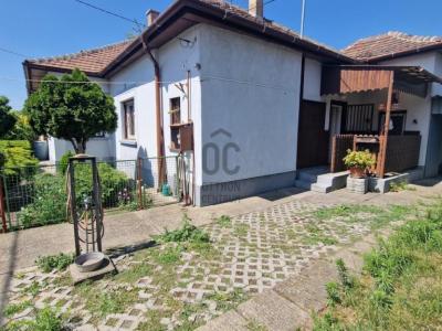 Eladó családi ház Budapest