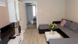 Eladó lakás Komló