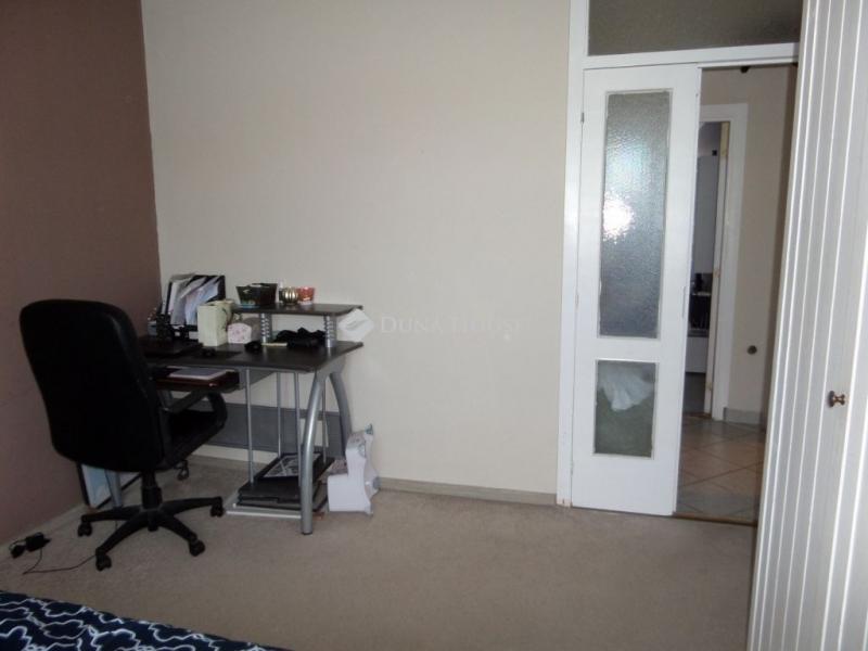 Eladó lakás Komló