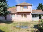 Eladó családi ház Fót
