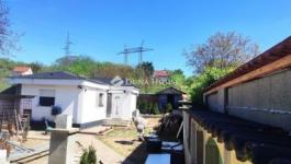 Eladó családi ház Mogyoród