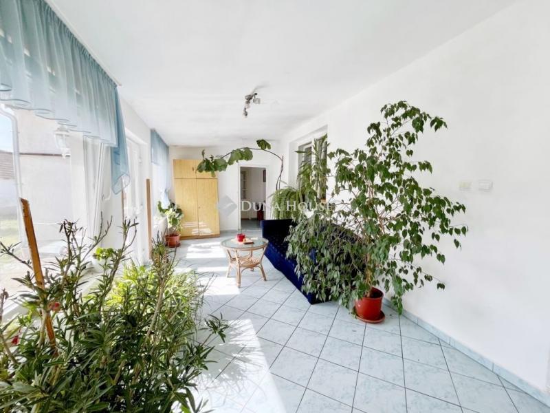 Eladó családi ház Németkér