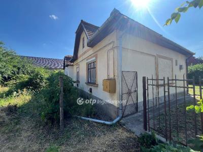 Eladó családi ház Debrecen