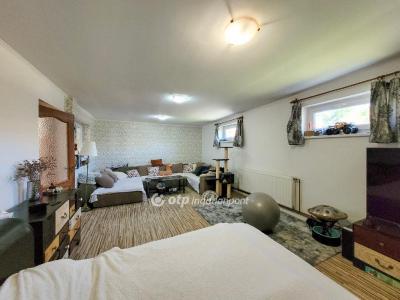 Eladó családi ház Hajdúnánás