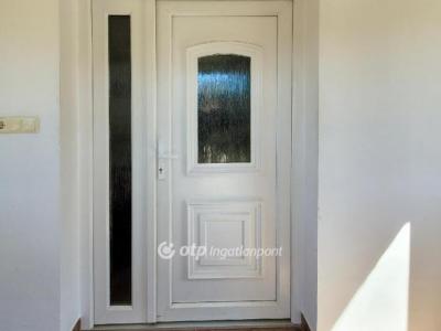 Eladó családi ház Hajdúnánás