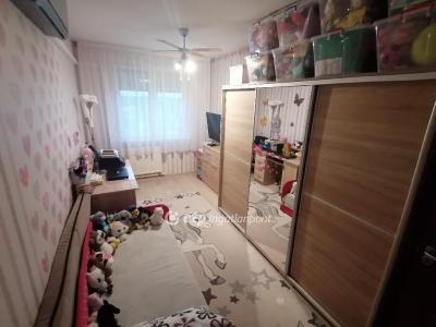 Eladó lakás Debrecen