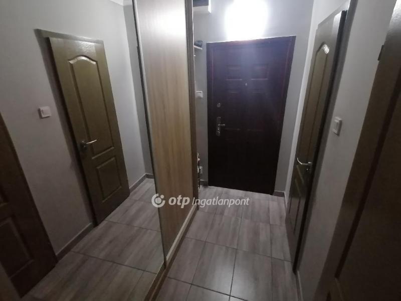 Eladó lakás Debrecen