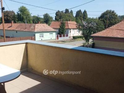 Eladó családi ház Hajdúböszörmény