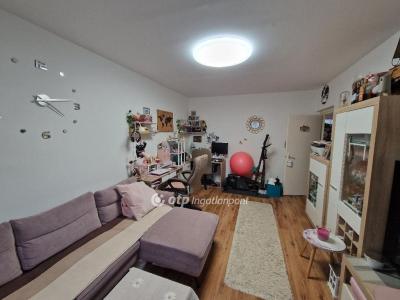 Eladó lakás Debrecen