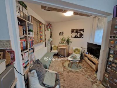 Eladó lakás Debrecen