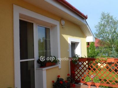 Eladó családi ház Bocskaikert